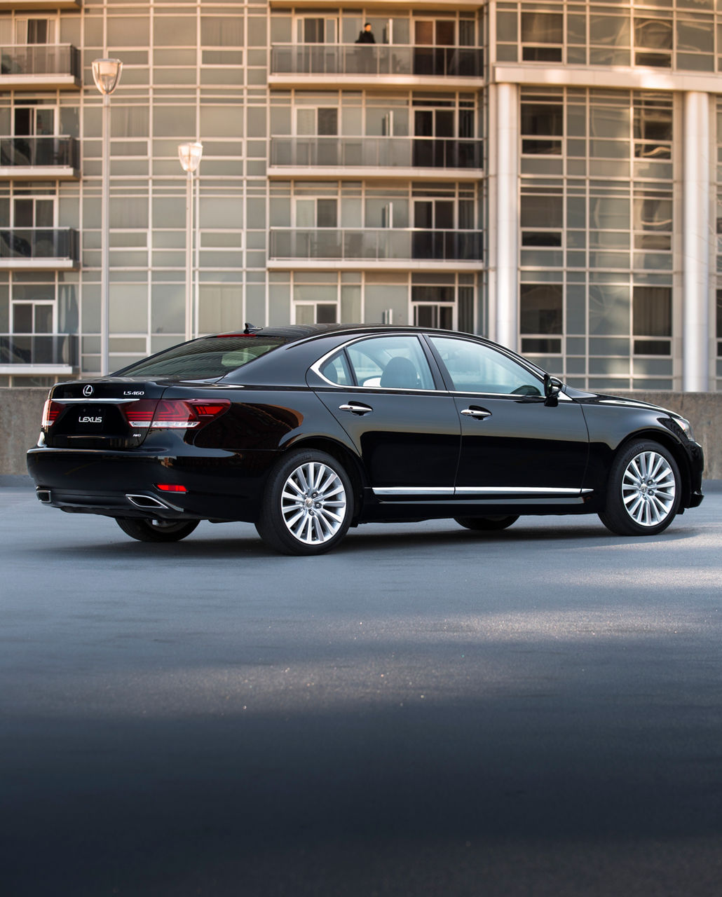 2013 Lexus LS460 4
