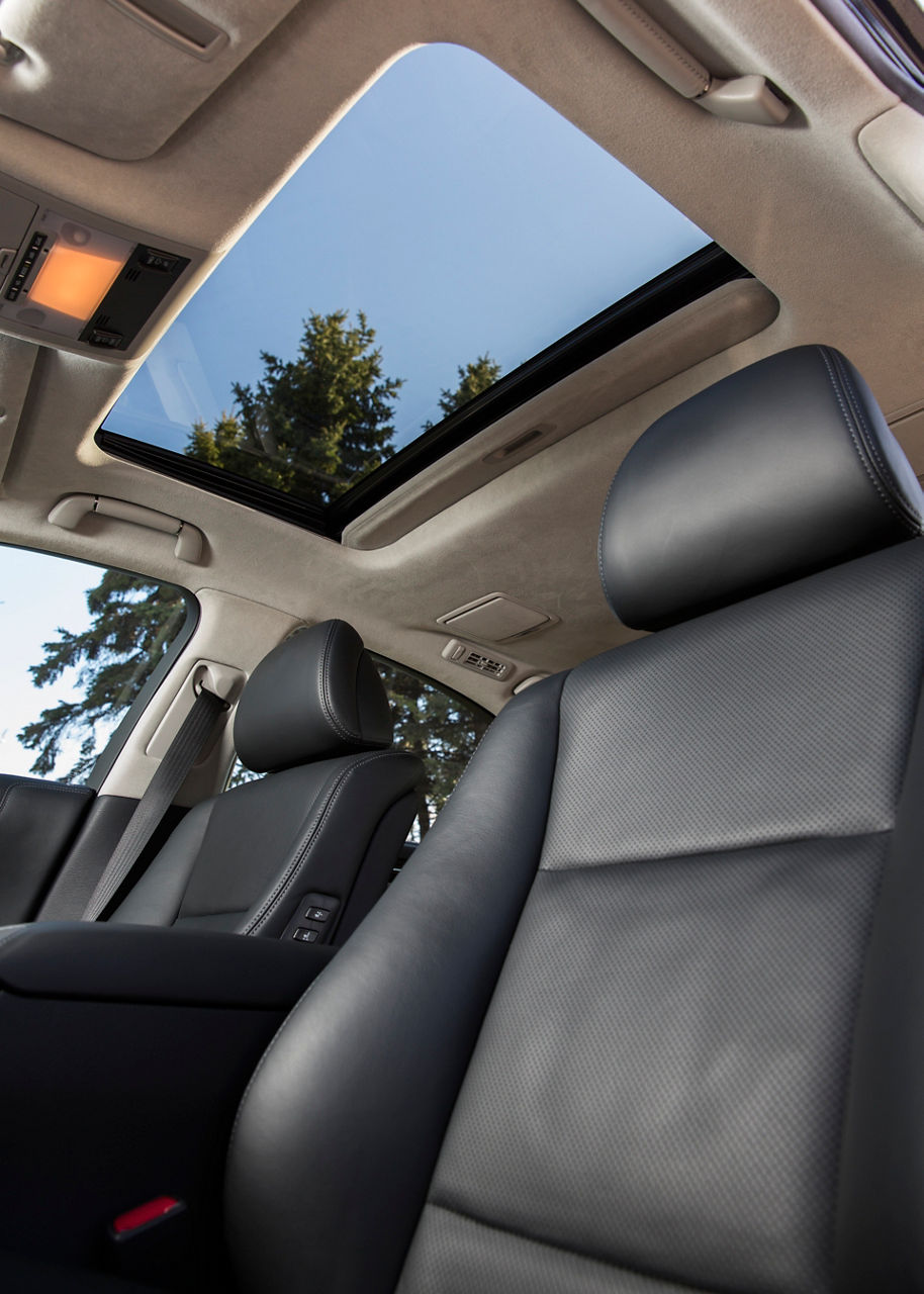 2013 Lexus LS460 43