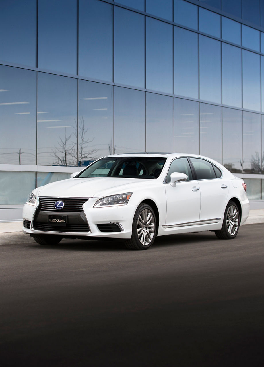 2013-2015 Lexus LS600h