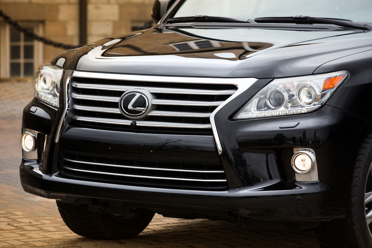2013 Lexus LX570