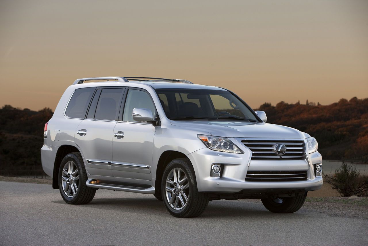 2014-2015 Lexus LX 570