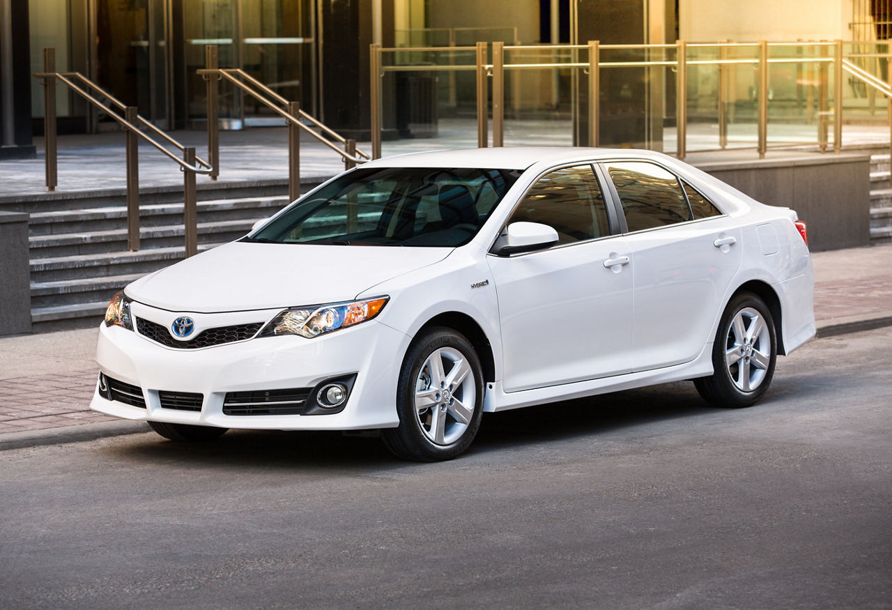 2014 Toyota Camry Hybrid SE Special Edition