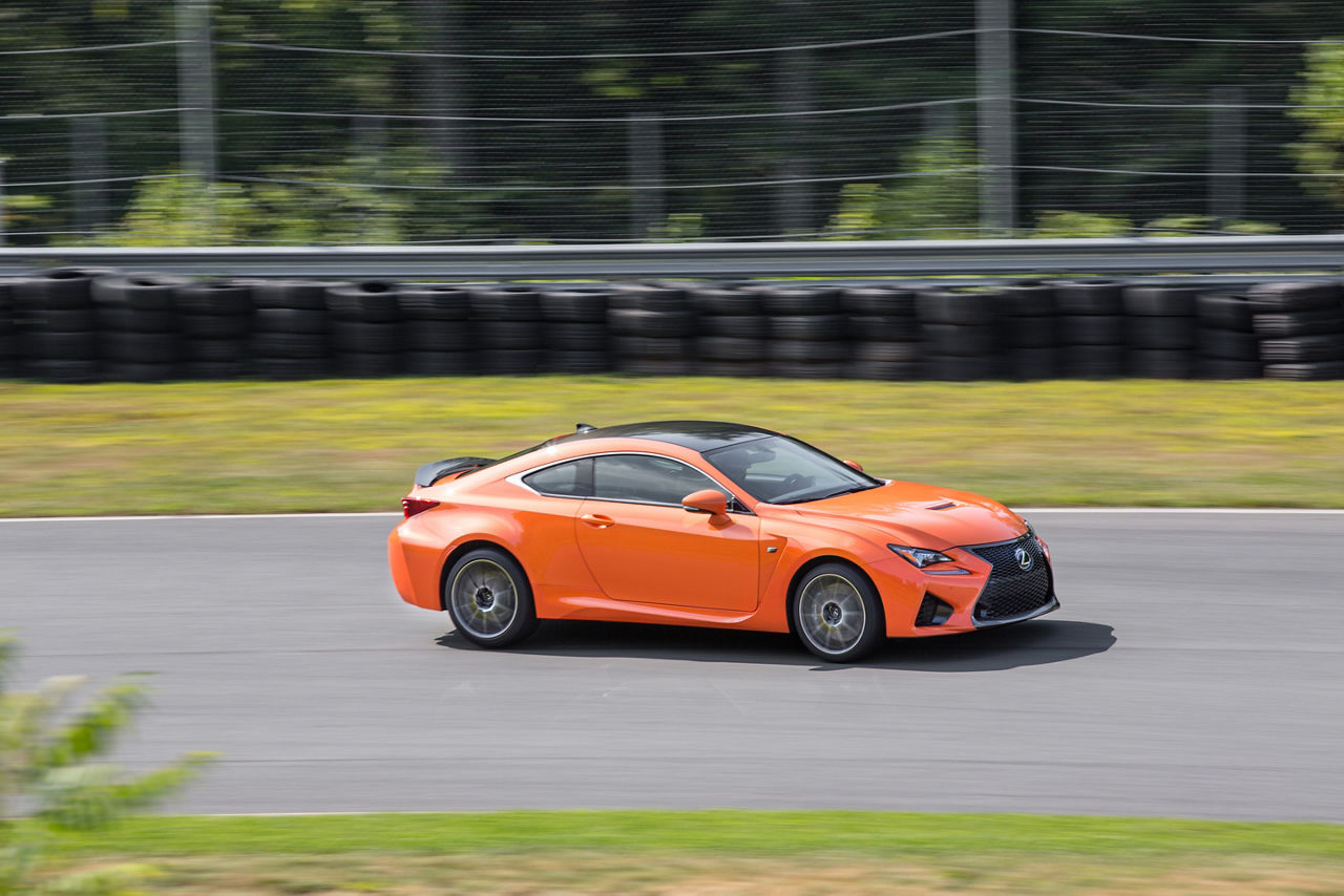 2015 Lexus RC F-23