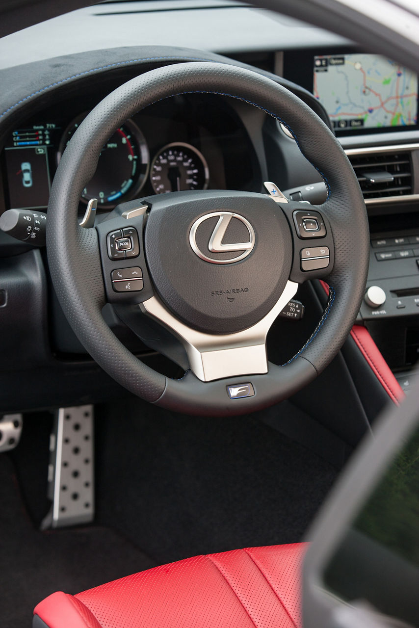 2015 Lexus RC F-40