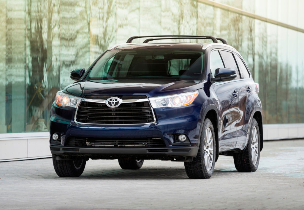 The 2015 Toyota Highlander named Canada s Best New SUV CUV