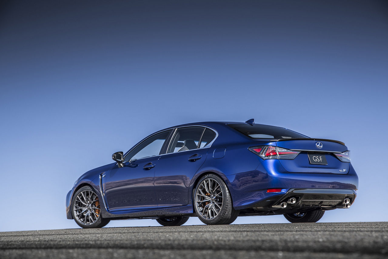 2016_Lexus_GS_F_006