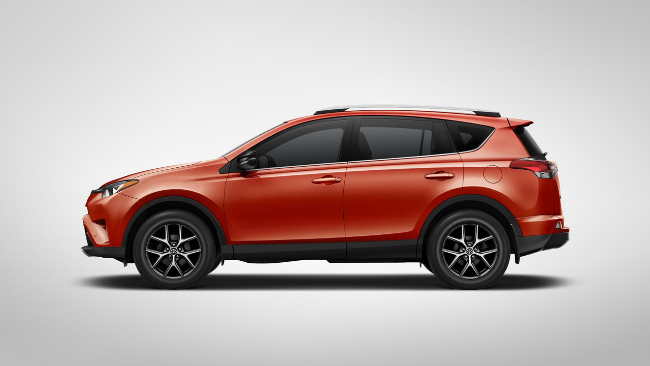 2016_RAV4_SE_v002
