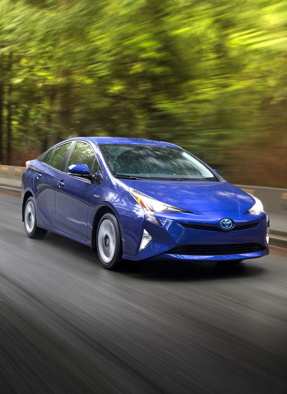 2016-2017 Toyota Prius Touring 10