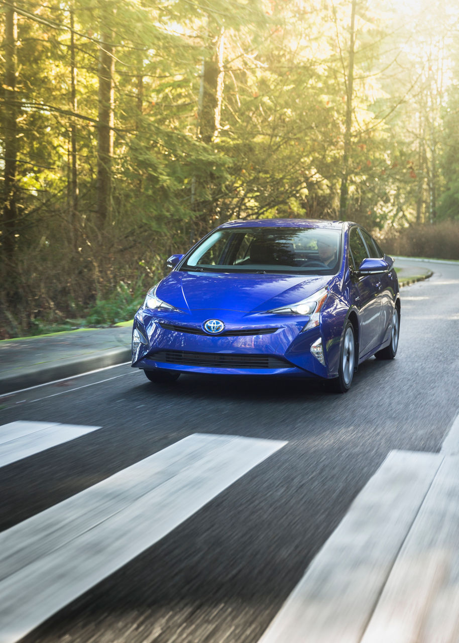 2016-2017 Toyota Prius Touring 6