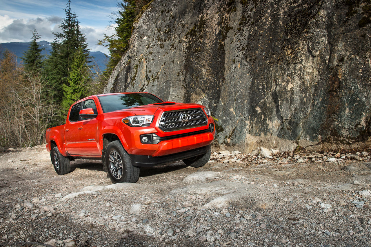 2016_Toyota_Tacoma-31