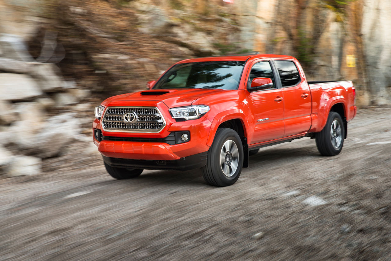 2016_Toyota_Tacoma-33