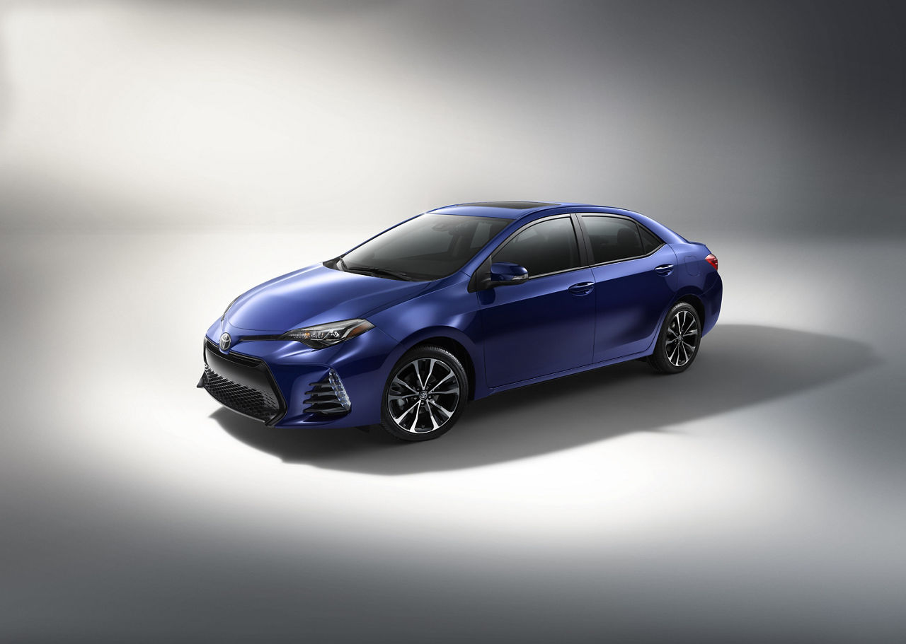 2017_Toyota_Corolla_XSE_1