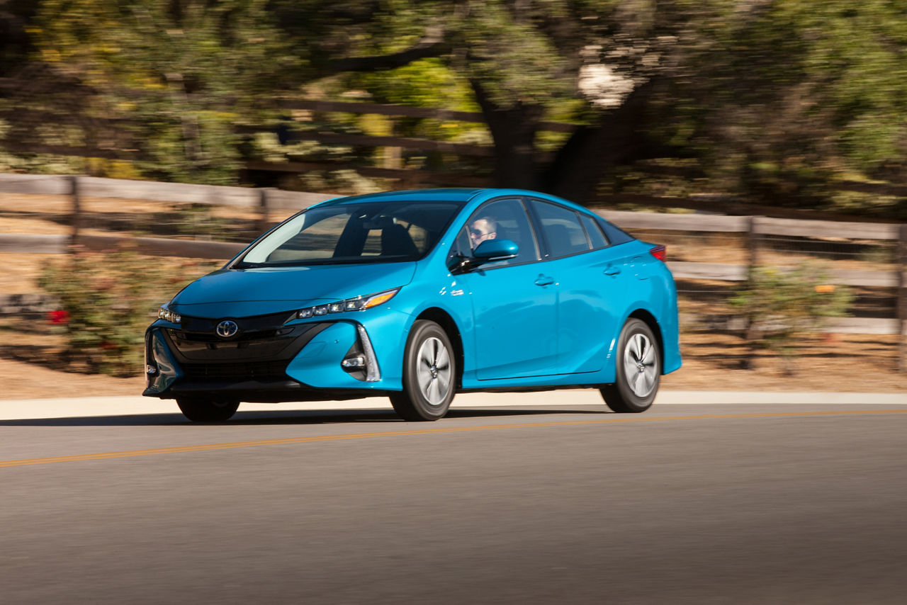 2017 Toyota Prius Prime Advanced 006