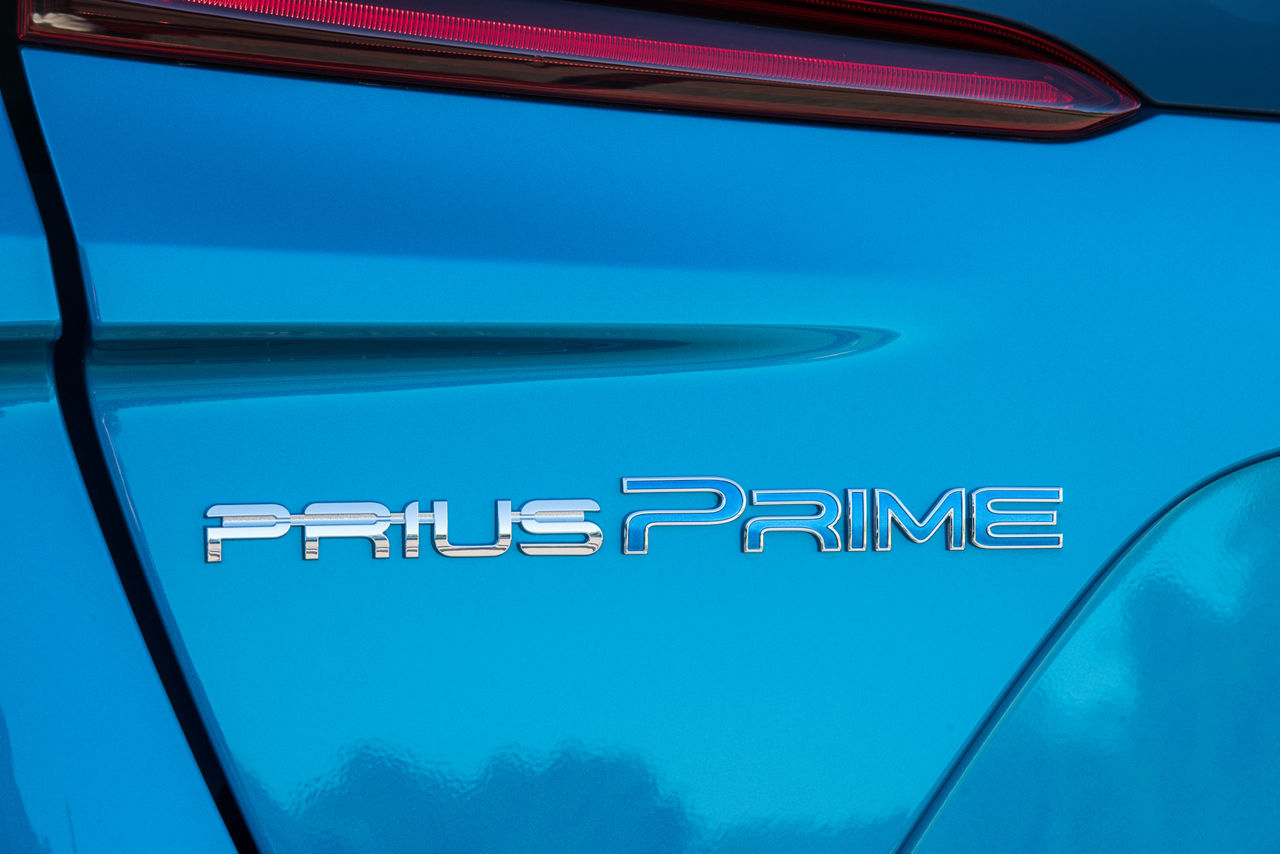 2017 Toyota Prius Prime Advanced 020