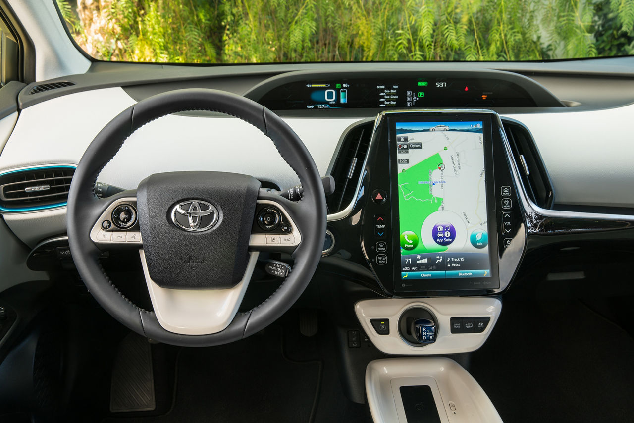 2017 Toyota Prius Prime Premium 027