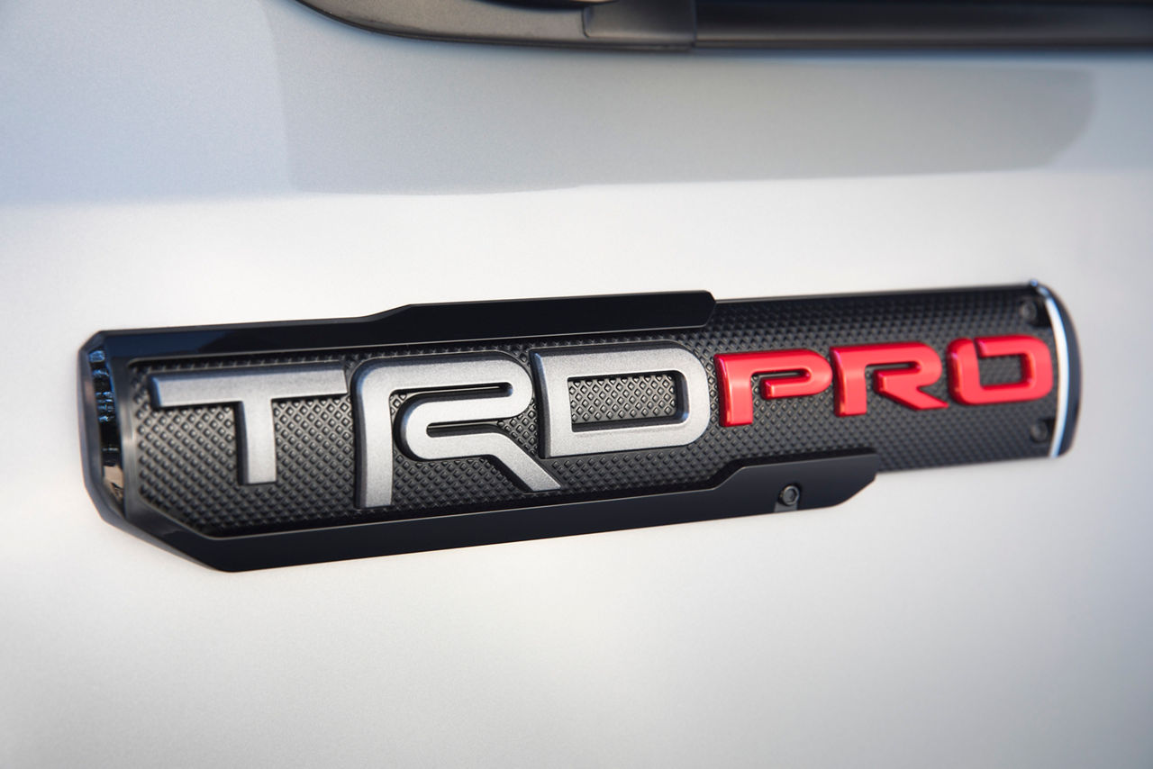 2017_Toyota_Tacoma_TRD_Pro-28