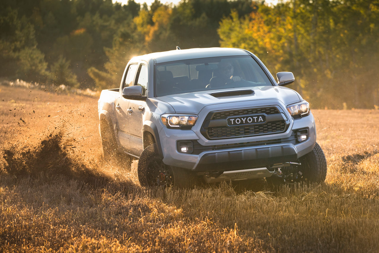 2017_Toyota_Tacoma_TRD_Pro-4