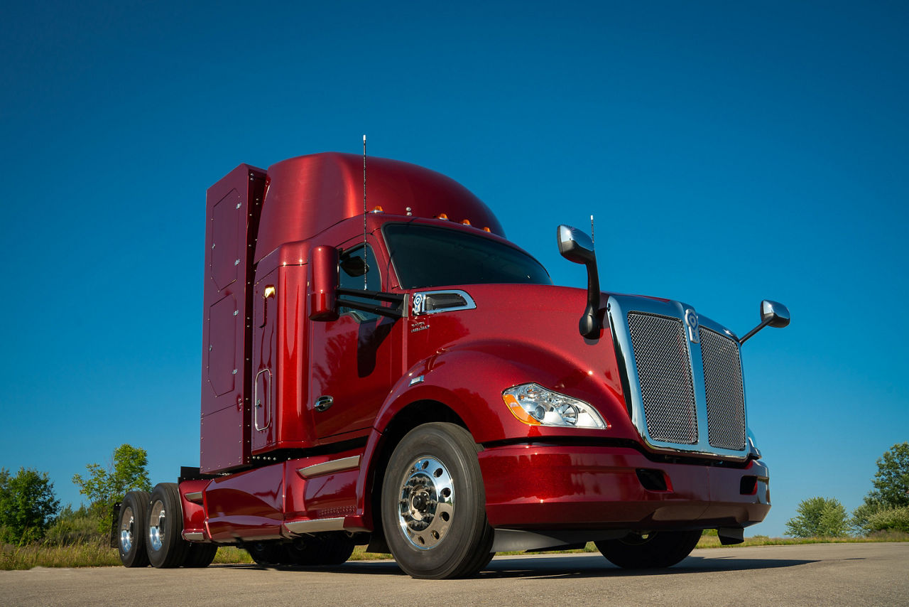 Second Version of Fuel Cell Heavy Truck 04
