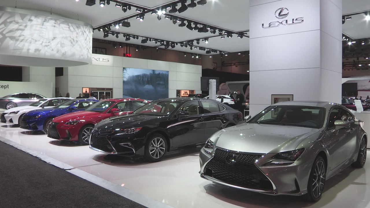 2018 Lexus Autoshow B-ROLL