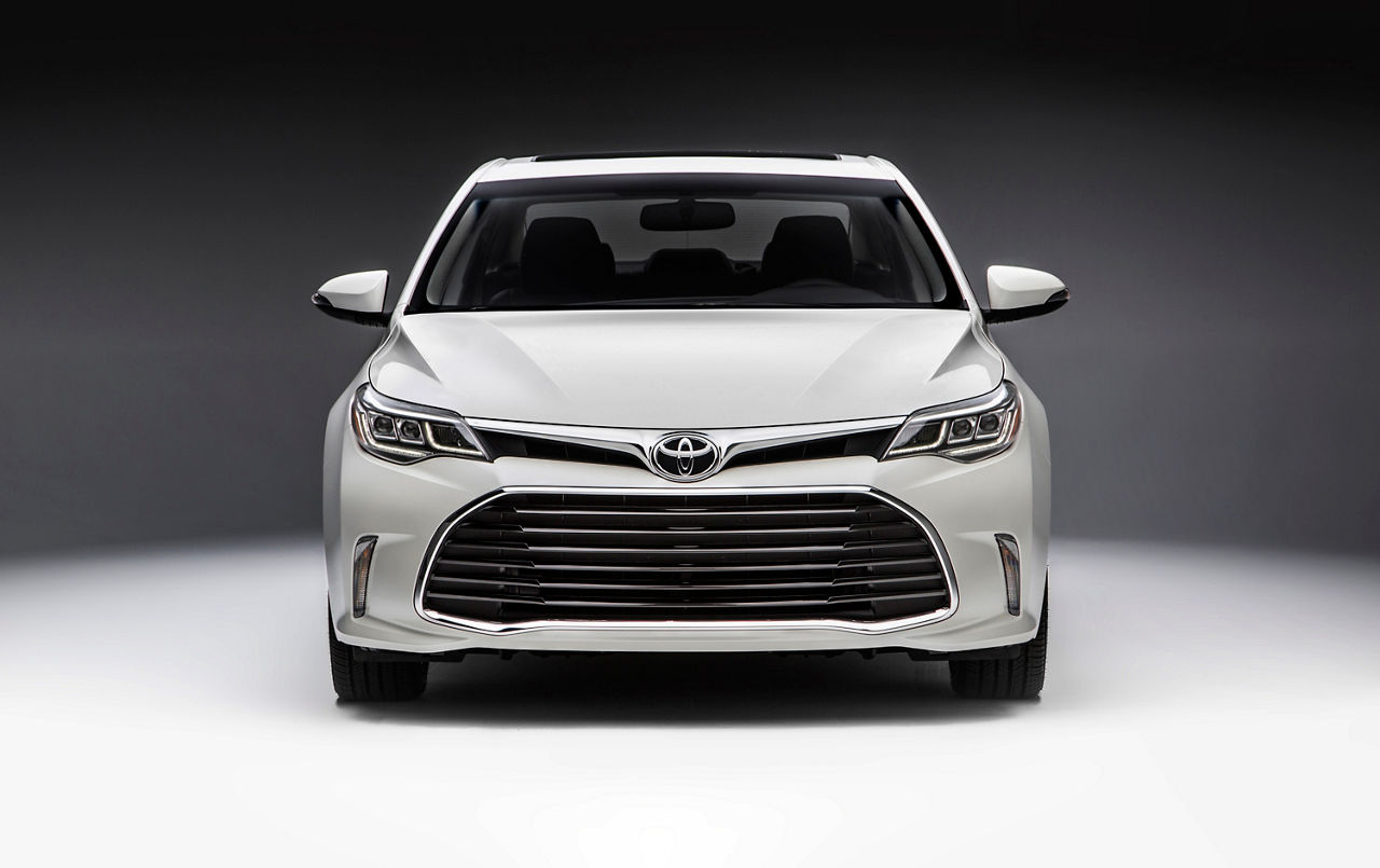 2018_Toyota_Avalon_002_2A32E2F511A524A8D1E8BD02FD8766D8C151B9C4