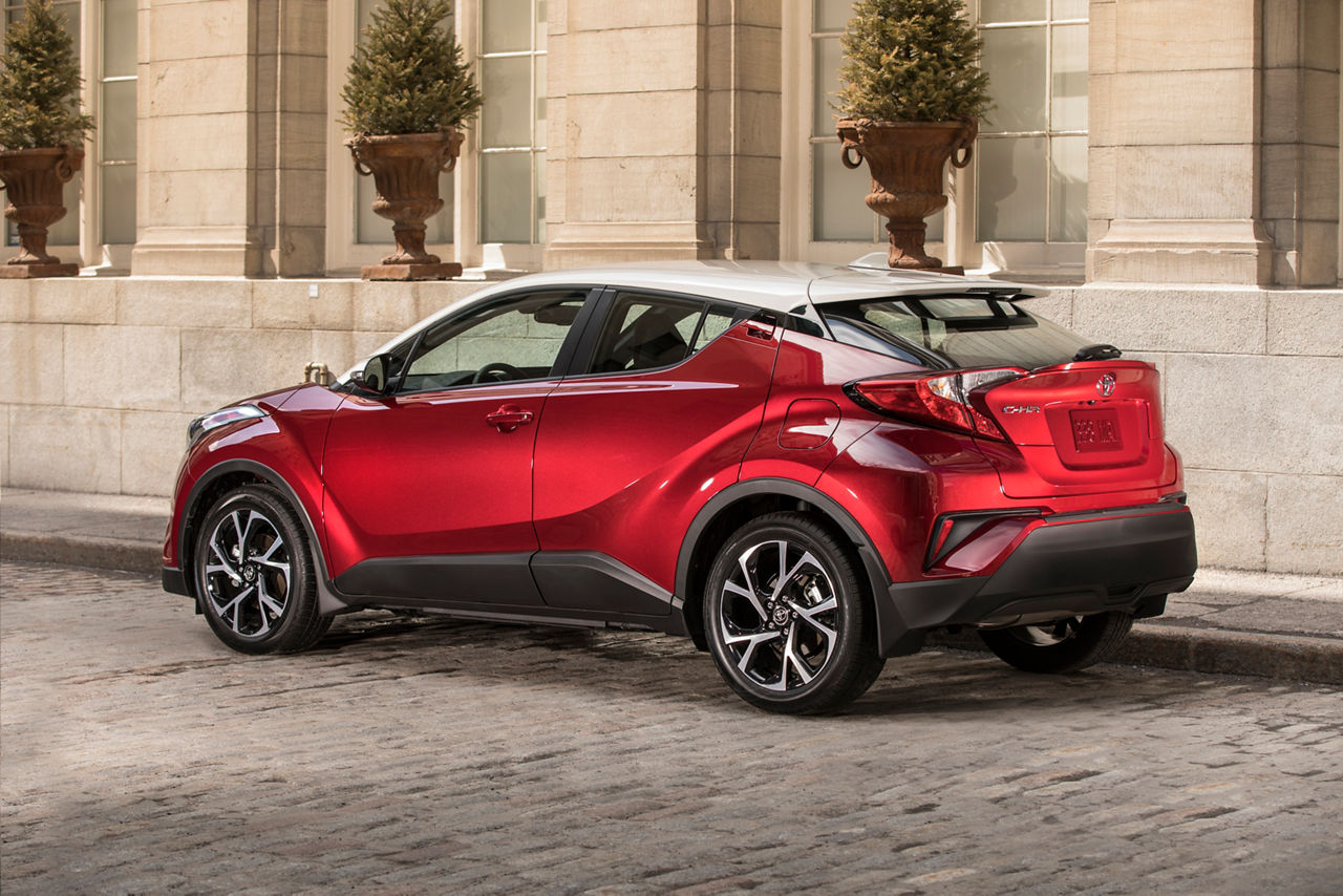 2018_Toyota_C-HR-10