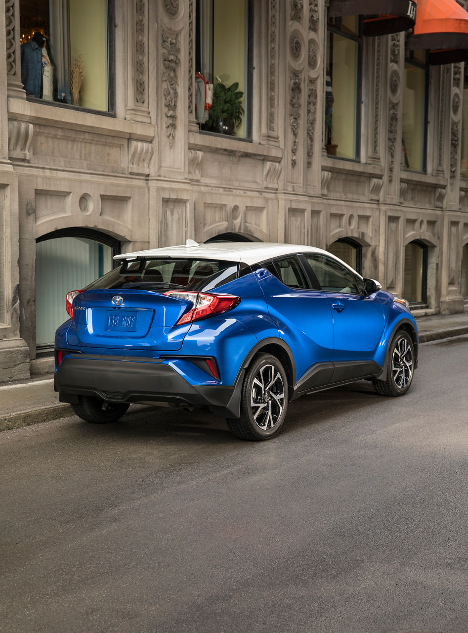 2018_Toyota_C-HR-15