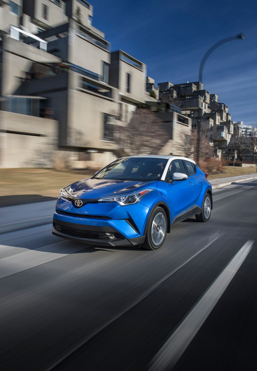 2018_Toyota_C-HR-18