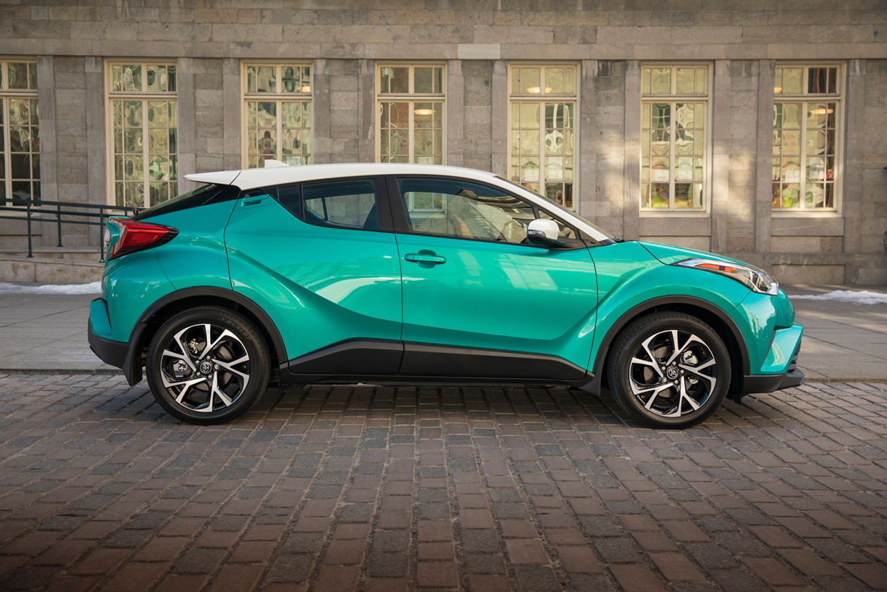 2018_Toyota_C-HR-2