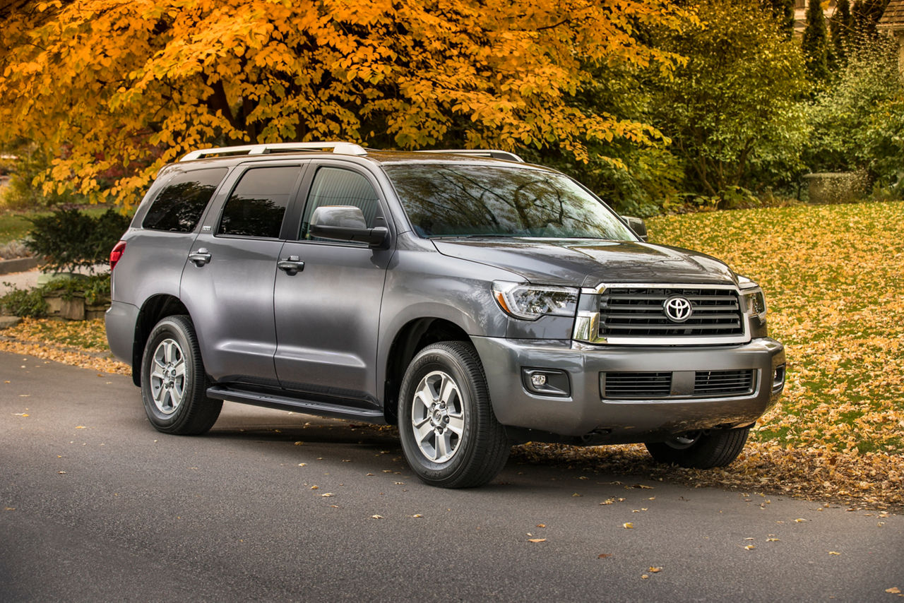 2018_Toyota_Sequoia-4