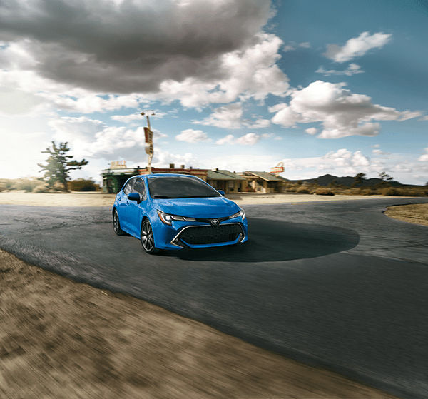 2019-Corolla-Hatchback-XSE-in-Blue-Flame-01.png