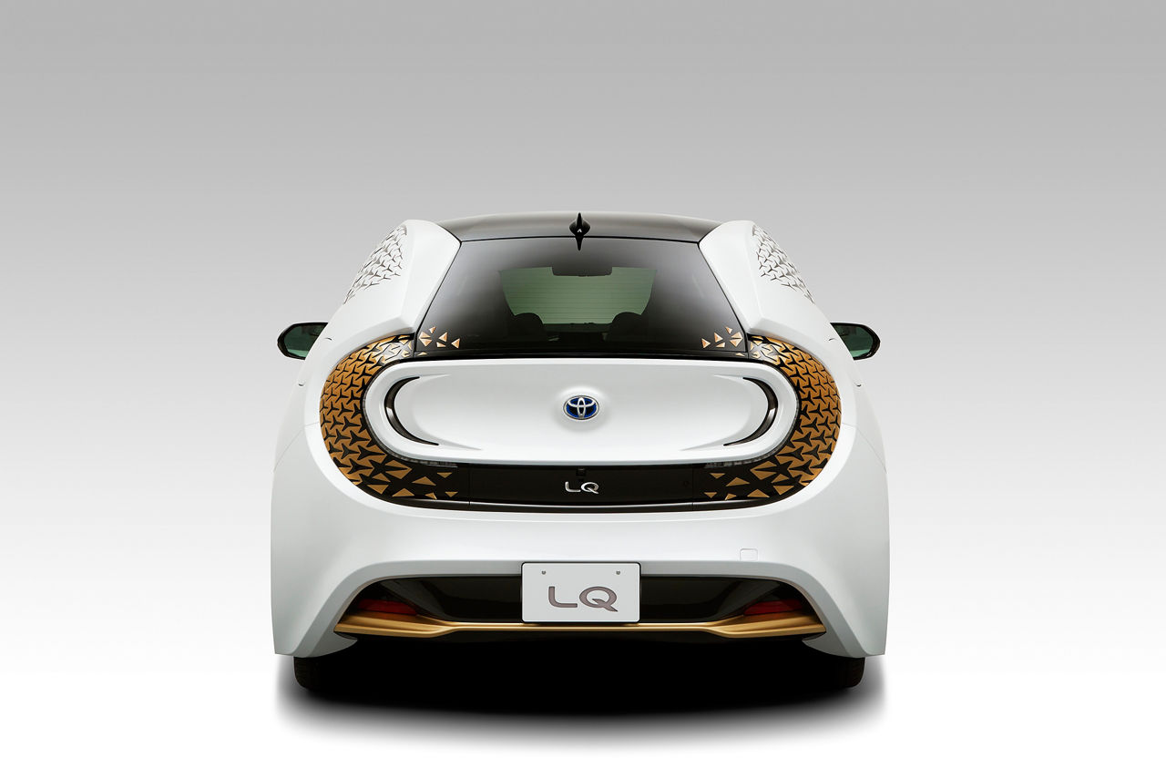 Toyota "LQ" Concept Vehicle 05
