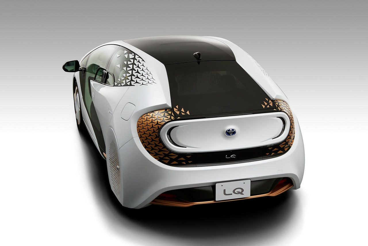 Toyota "LQ" Concept Vehicle 10