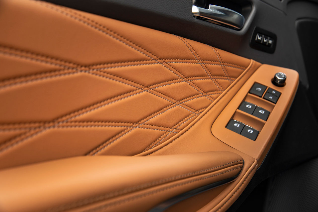 2019 Toyota Avalon Limited 08