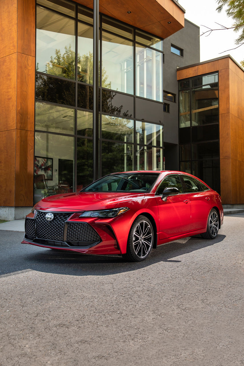 2019 Toyota Avalon XSE 01