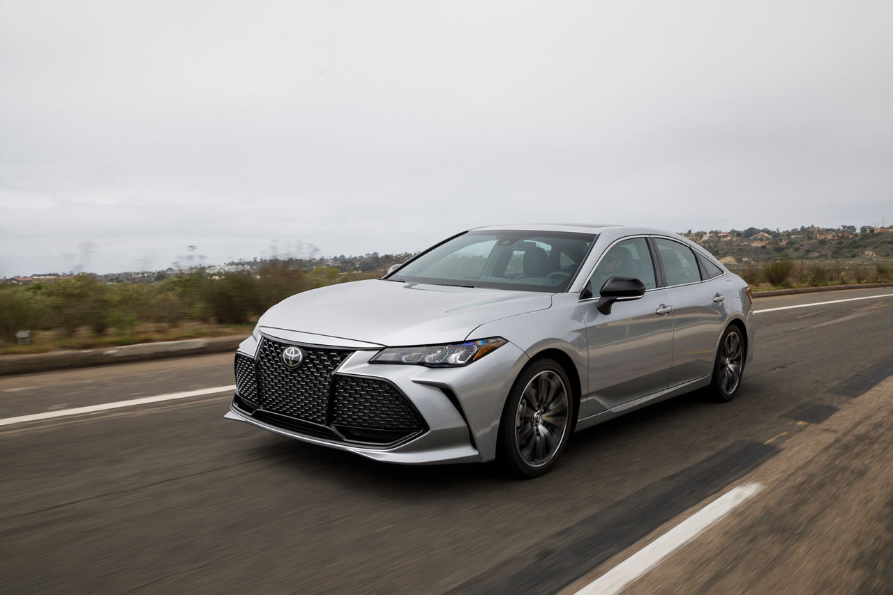 2019 Toyota Avalon XSE 11