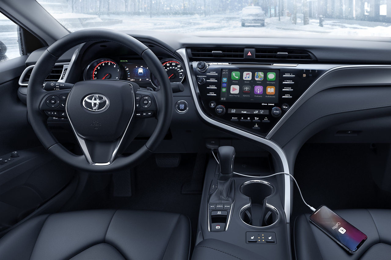 2020_Camry_AWD_Interior_02-scaled