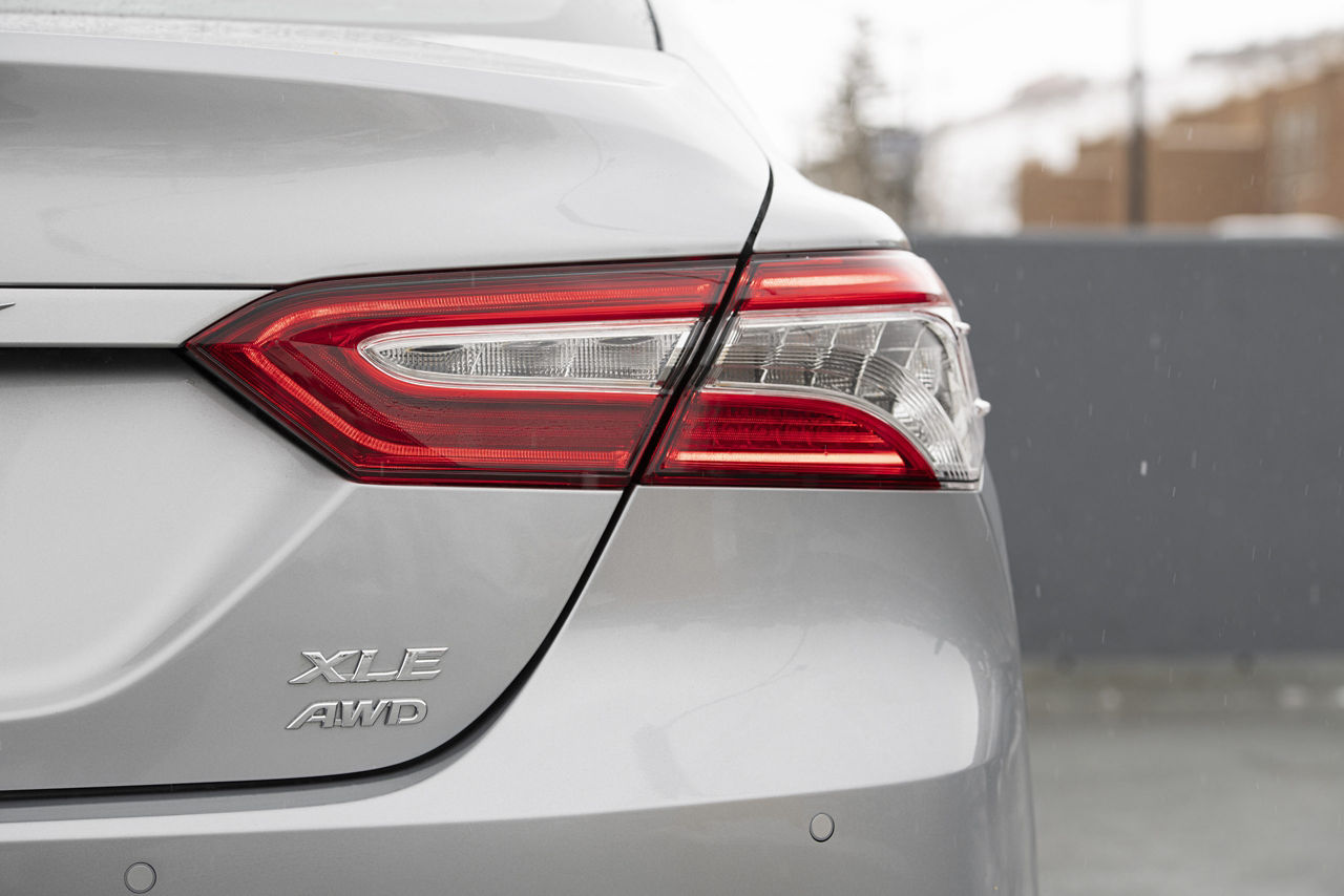 2020_Camry_XLE_AWD_Celestite-Silver_046-scaled