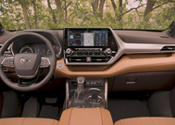 2020 Toyota Highlander Platinum Hybrid Interior: Glazed Caramel B-ROLL