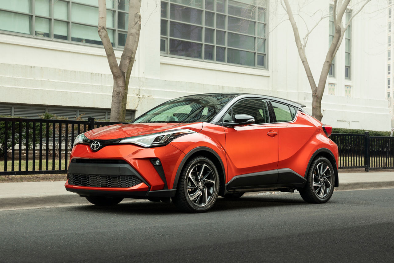 Toyota C-HR Carves Out Its Own Niche for 2020 with New Exterior