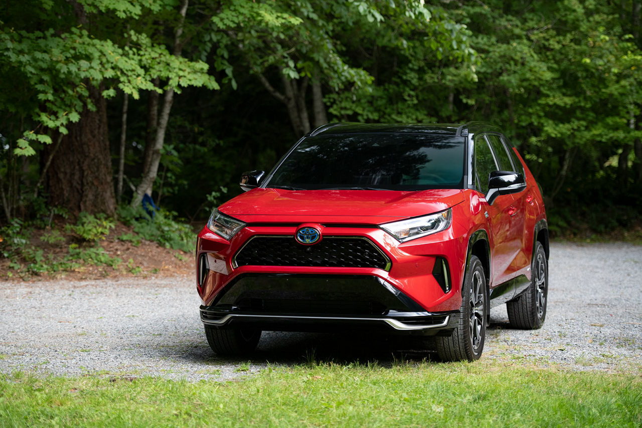 2021-RAV4-Prime-Specs-Price-Review.jpg