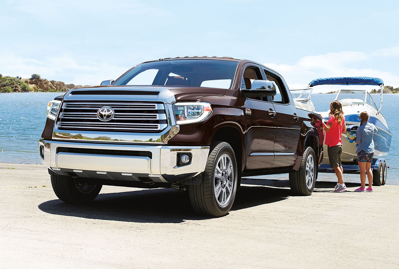 2021-Toyota-Tundra-Towing.jpg