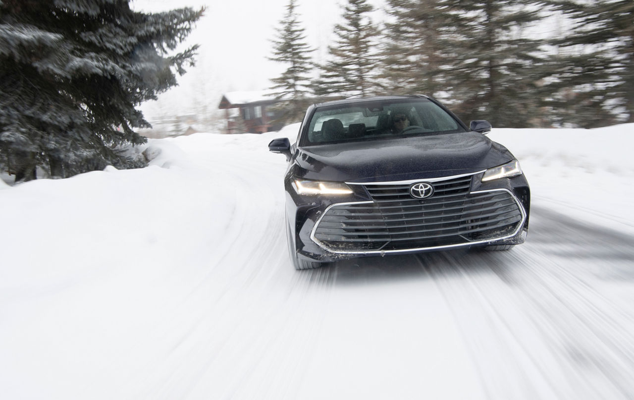 2021 Avalon Limited AWD 13