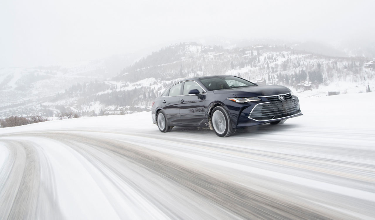 2021 Avalon Limited AWD 3