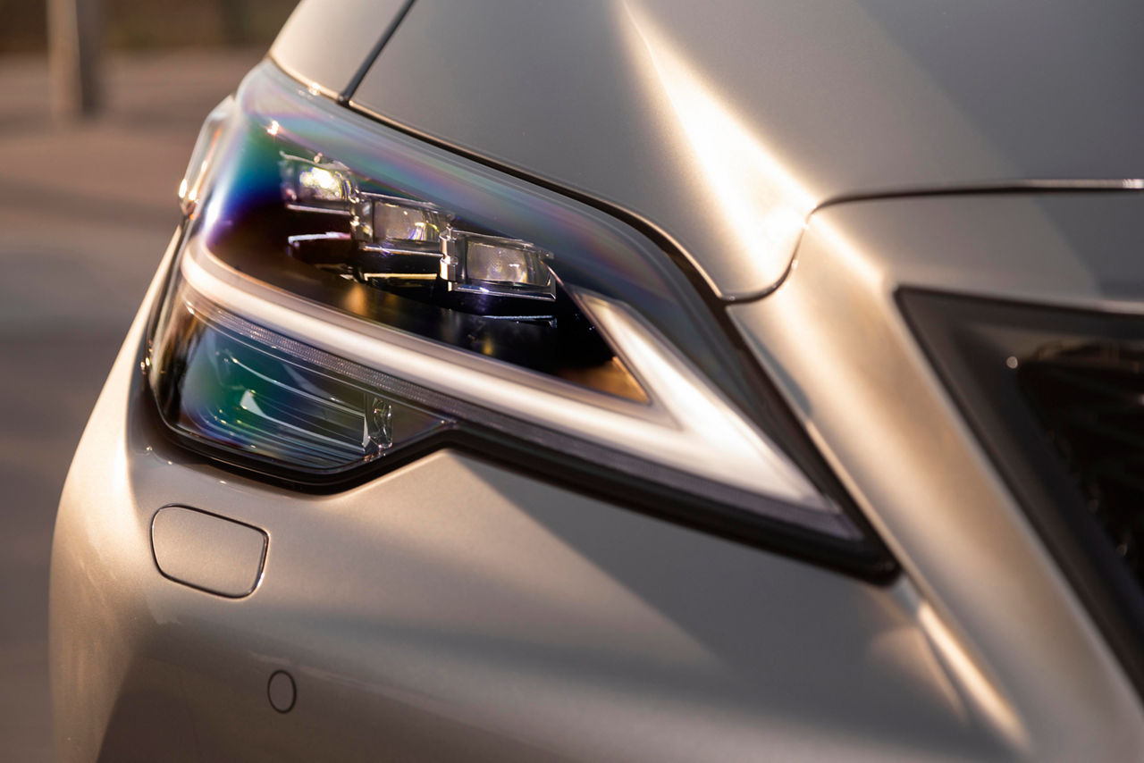 2021 Lexus LS 500 F Sport Atomic Silver 011