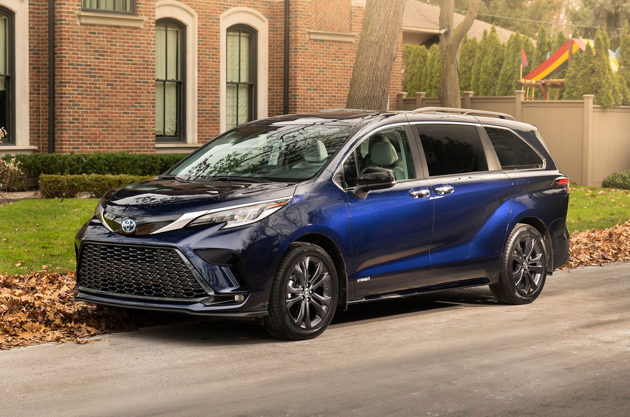 2022 toyota sienna concept pictures