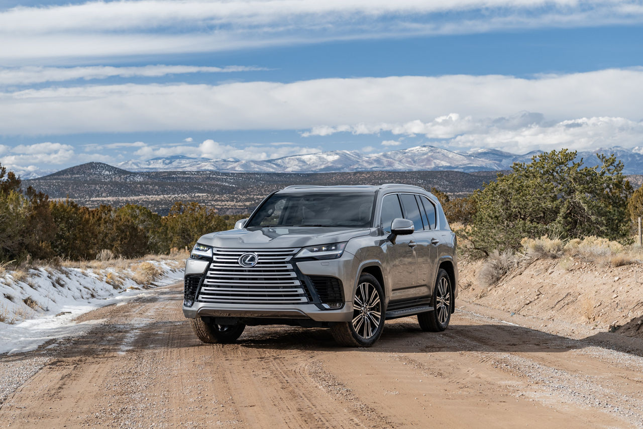 LUXURY THAT KNOWS NO LIMITS THE 2023 LEXUS LX 600