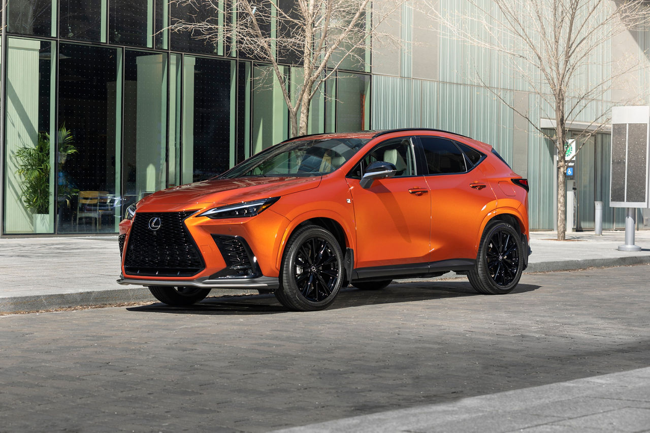 2022-2025 Lexus NX 450h+