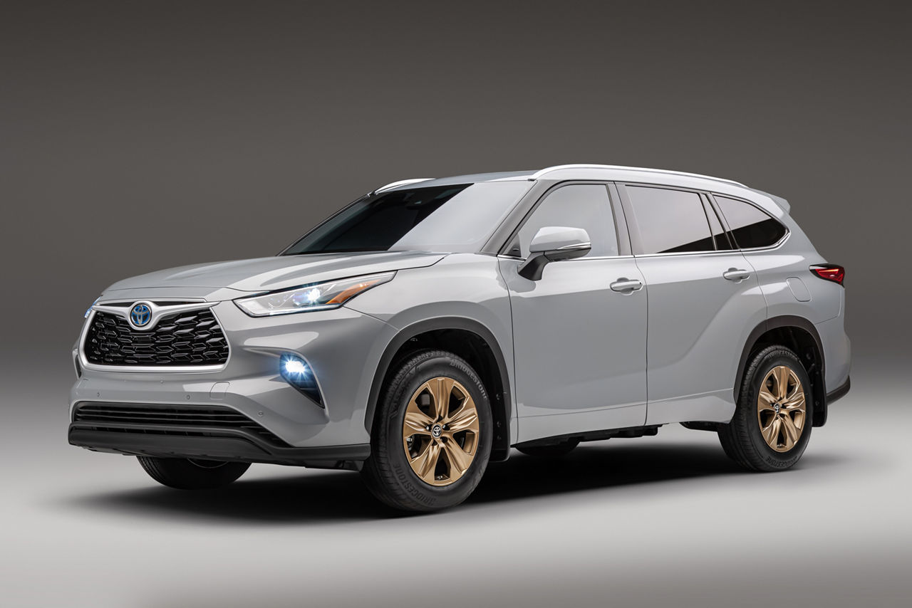 2022 Toyota Highlander Bronze 001-1