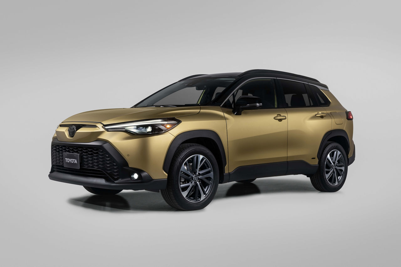 Toyota présente la toute première Toyota Corolla Cross hybride 2023