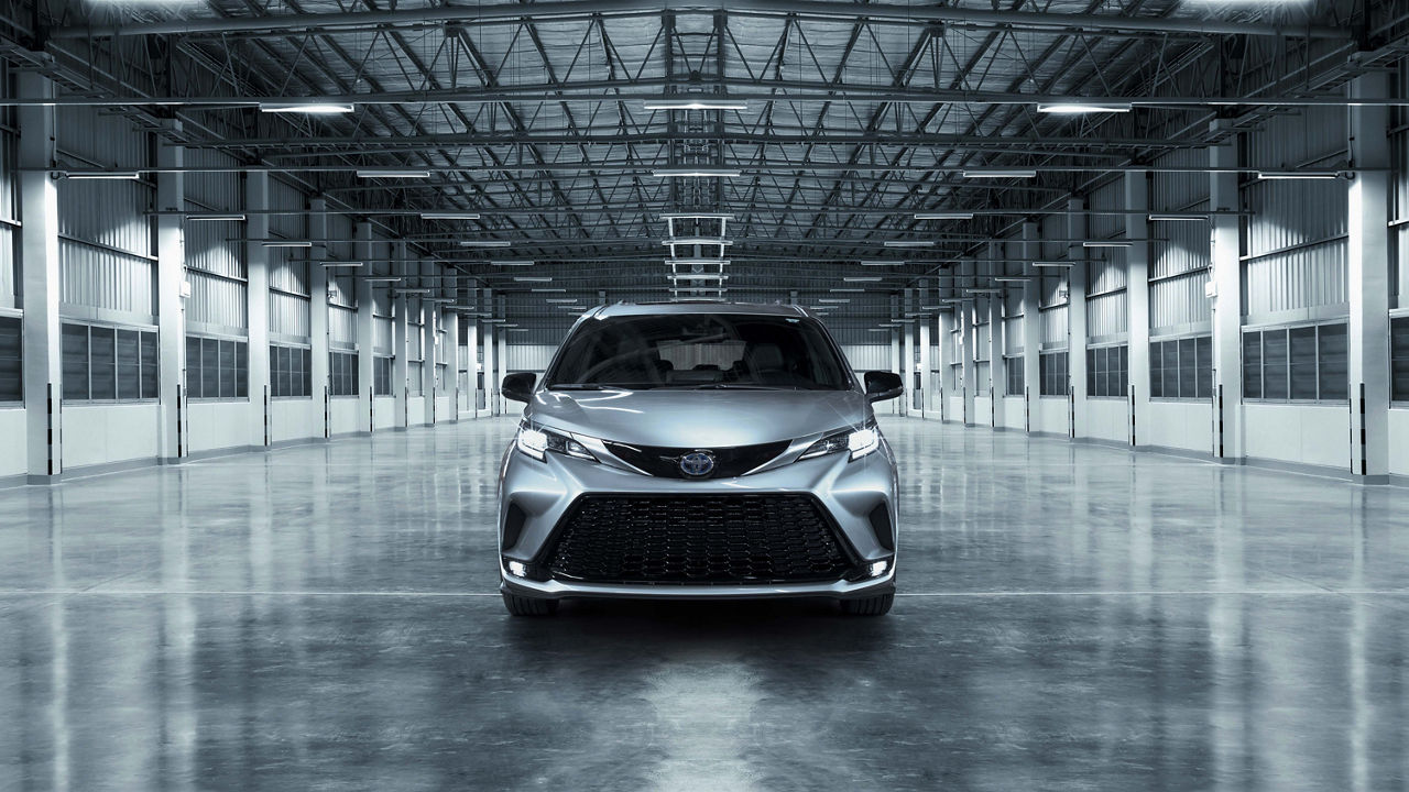 Celebrating A Quarter-Century of Moving People In Comfort, Safety, And  Style: The 2023 Toyota Sienna